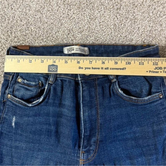 Like New Dark Blue ZARA Trafaluc Authentic Denim Skinny Raw Jeans – Size 6 (28) - Picture 5 of 7